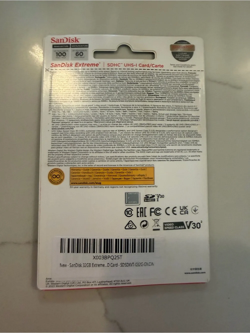 SanDisk Extreme 32GB SDHC UHS-I Memory Card 100mbs NEW